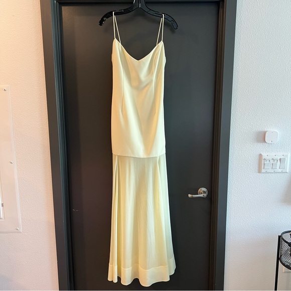 Lovers and Friends Caden Maxi Dress in Butter Yellow Size Small - Picture 2 of 8